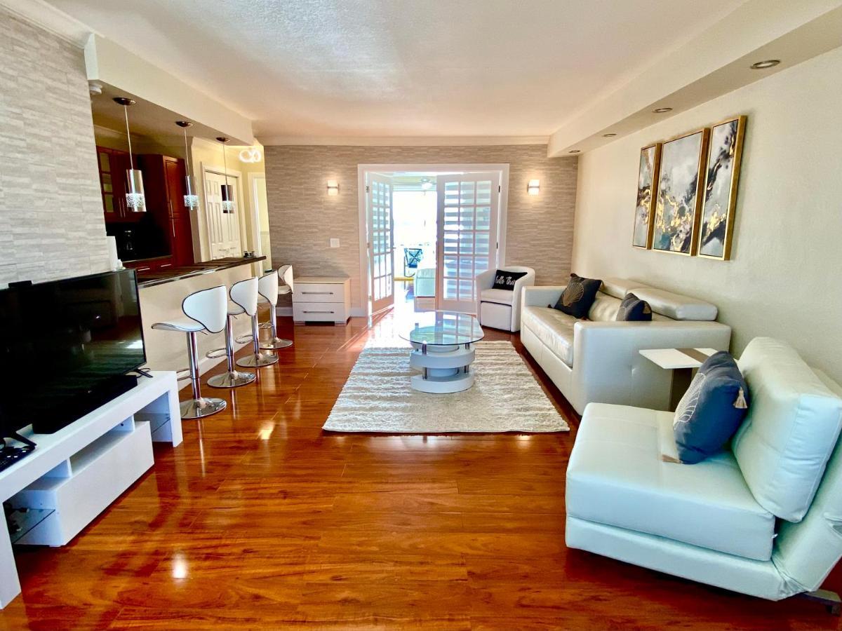 Deluxe Waterfront One Bedroom Apartment With Miami Skyline View, Free Parking 5 Mins Drive To Маямі-Біч Екстер'єр фото